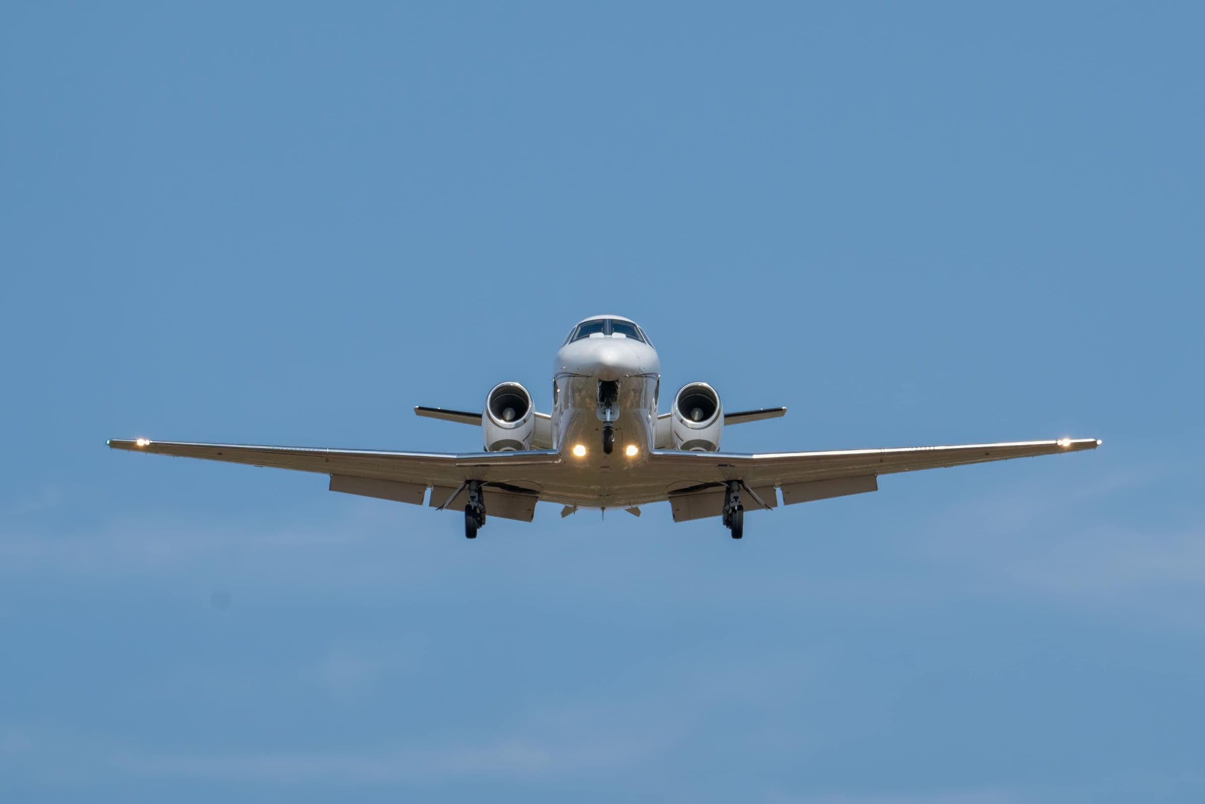 Location de jet privé en France : voyager librement vers l’Europe