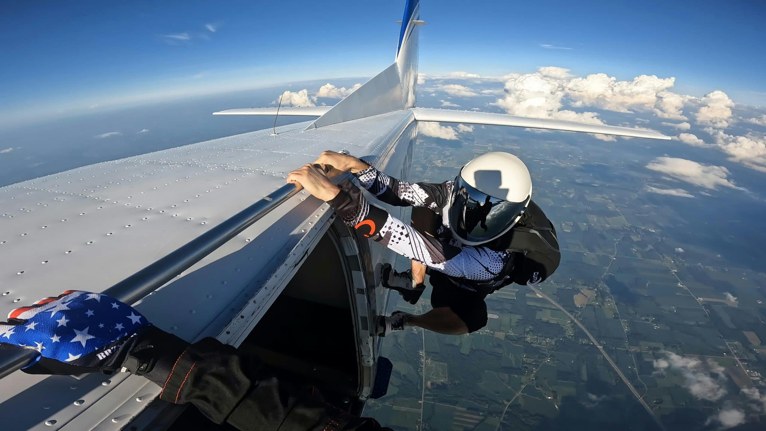 Devenir parachutiste